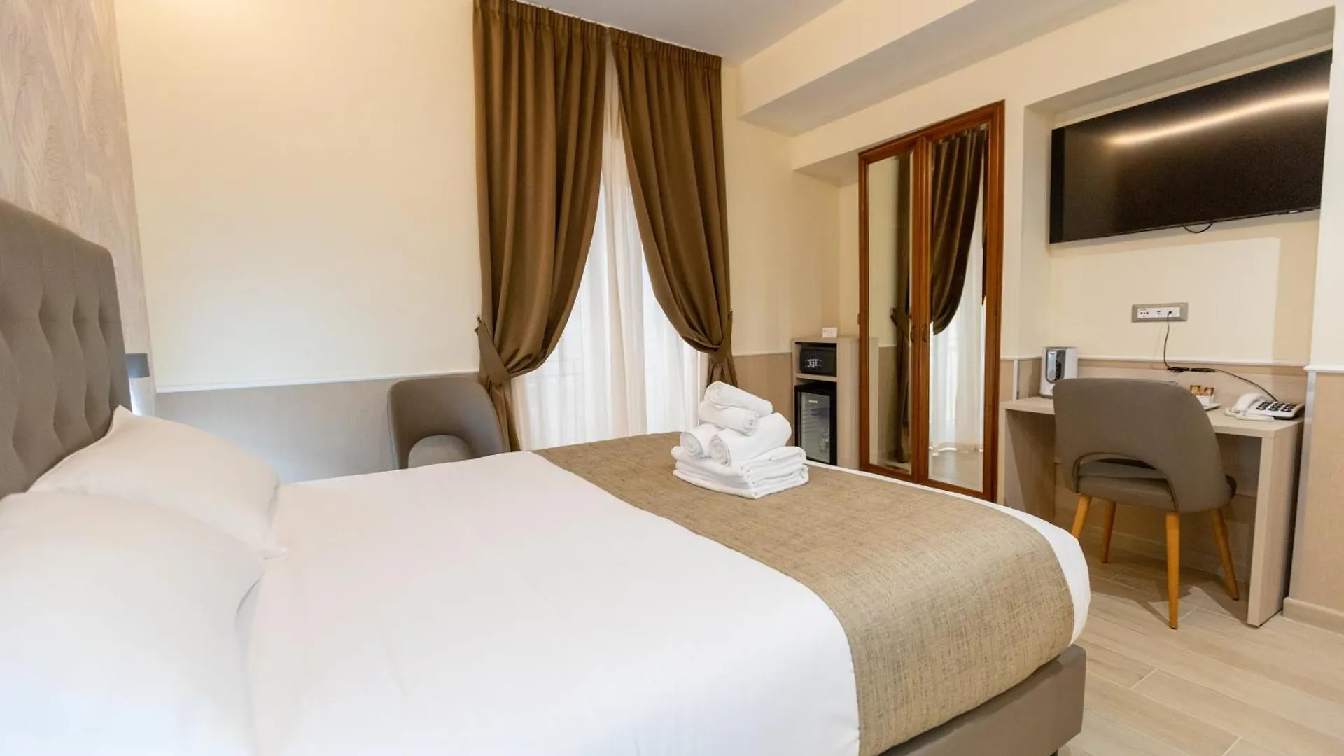 Hotel Maximus 로마 3*,