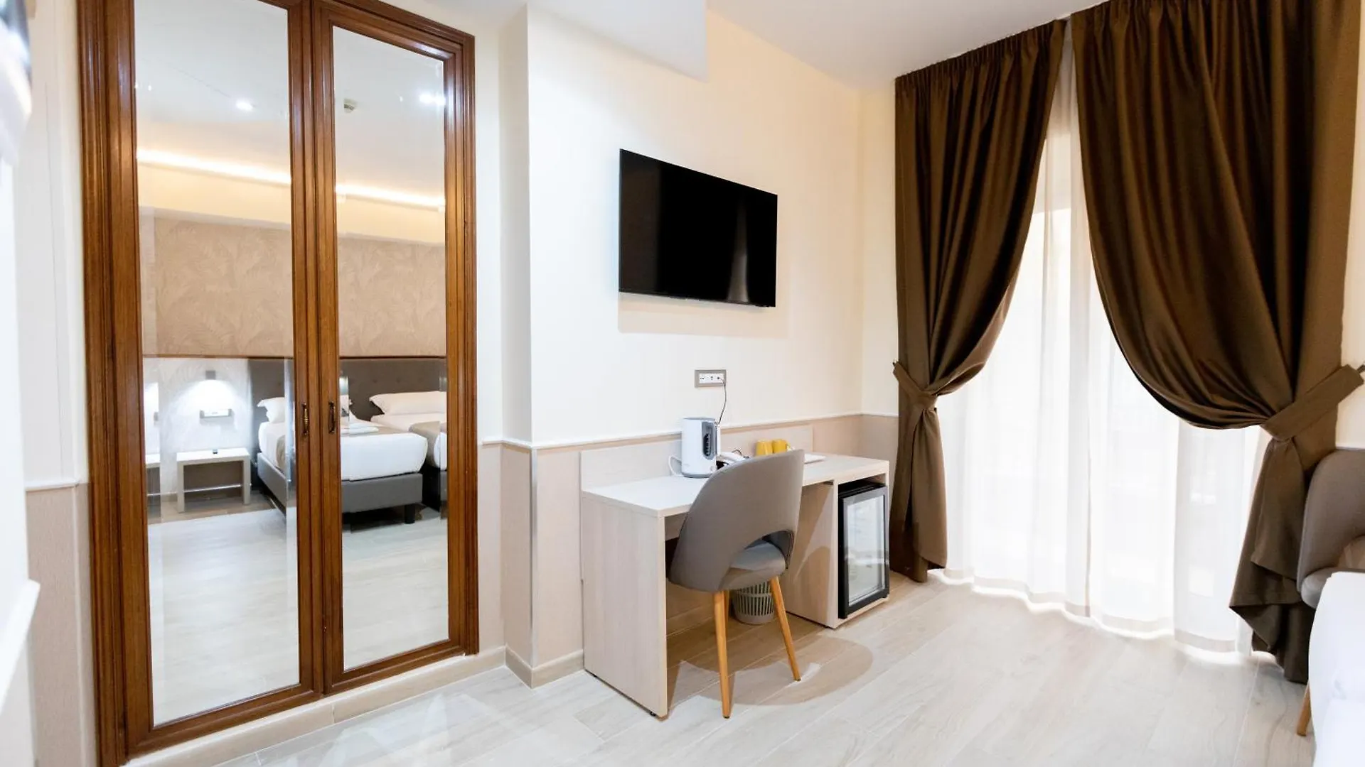 ***  Hotel Maximus 로마 이탈리아