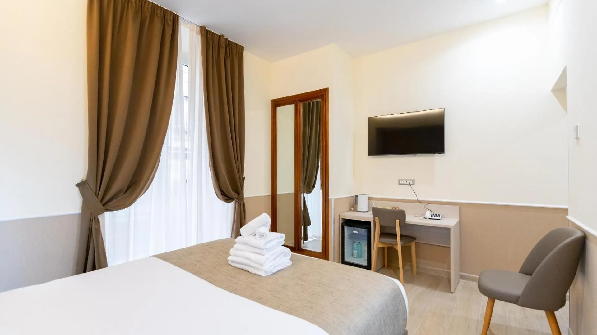 Hotel Maximus 로마