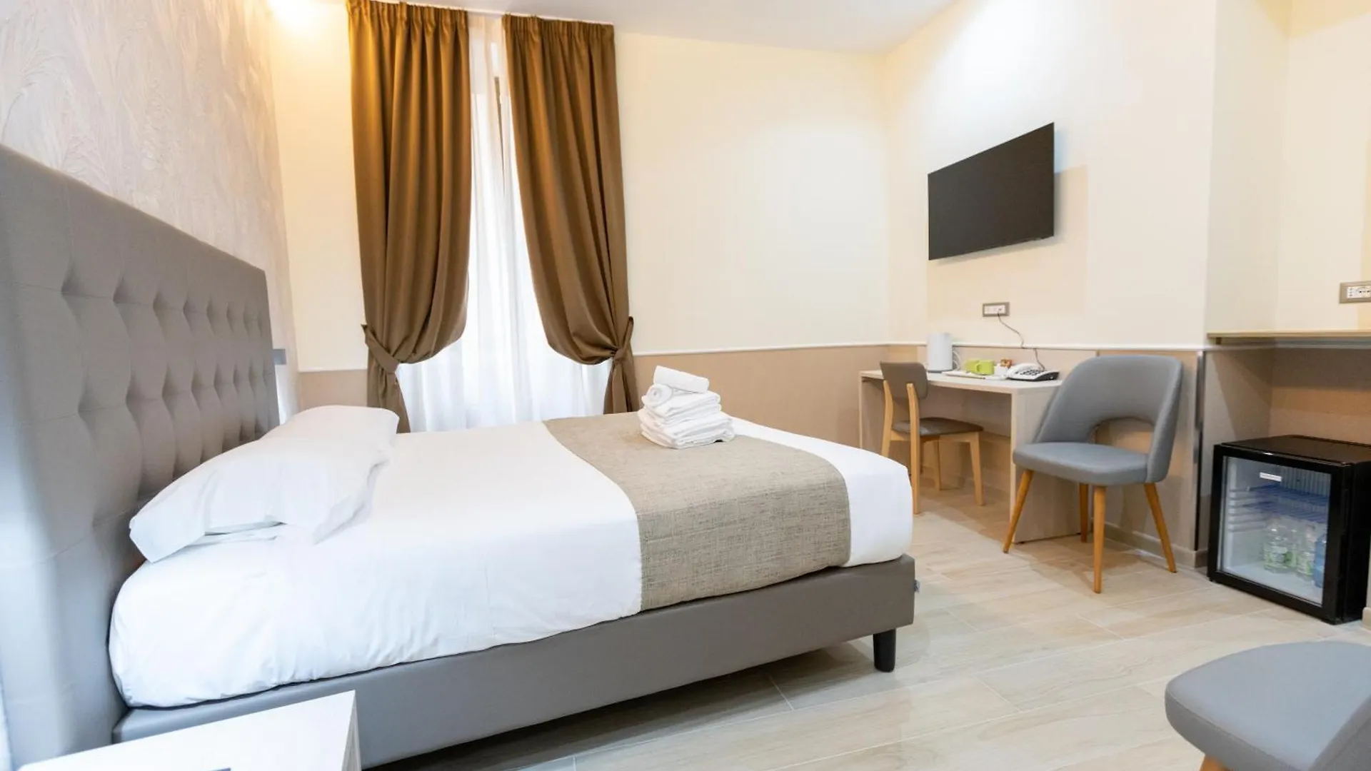 Hotel Maximus 로마 3*,  이탈리아