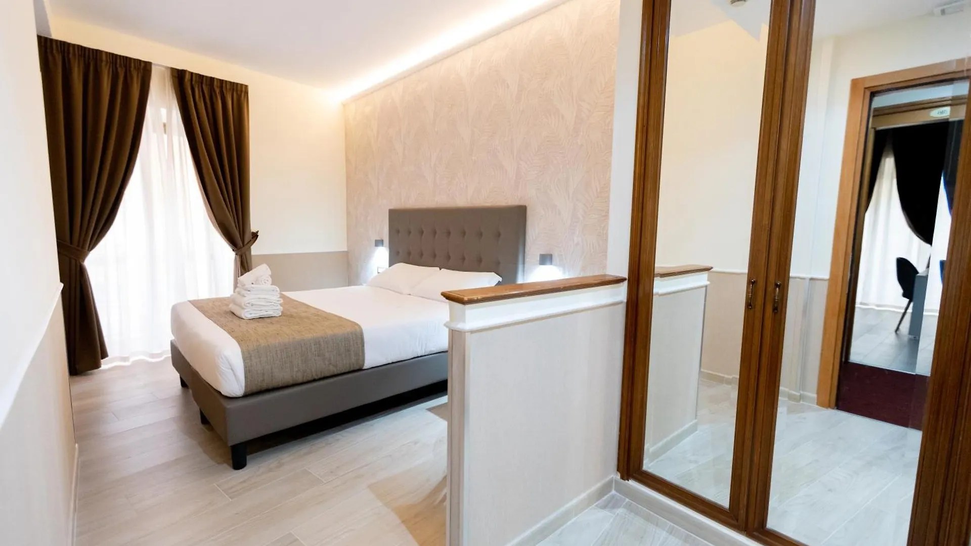 Hotel Maximus Rome 3*,  Italie
